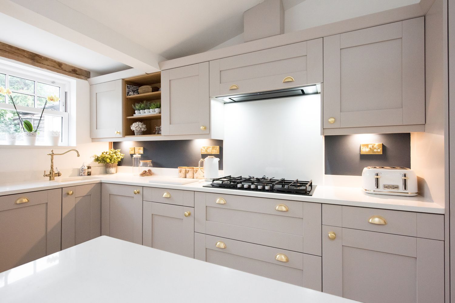 رنگ کابینت آشپزخانه چوبی