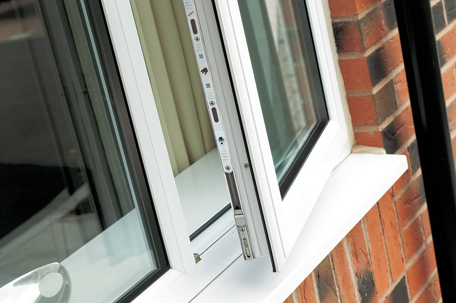 کاربرد گالوانیزه پنجره UPVC