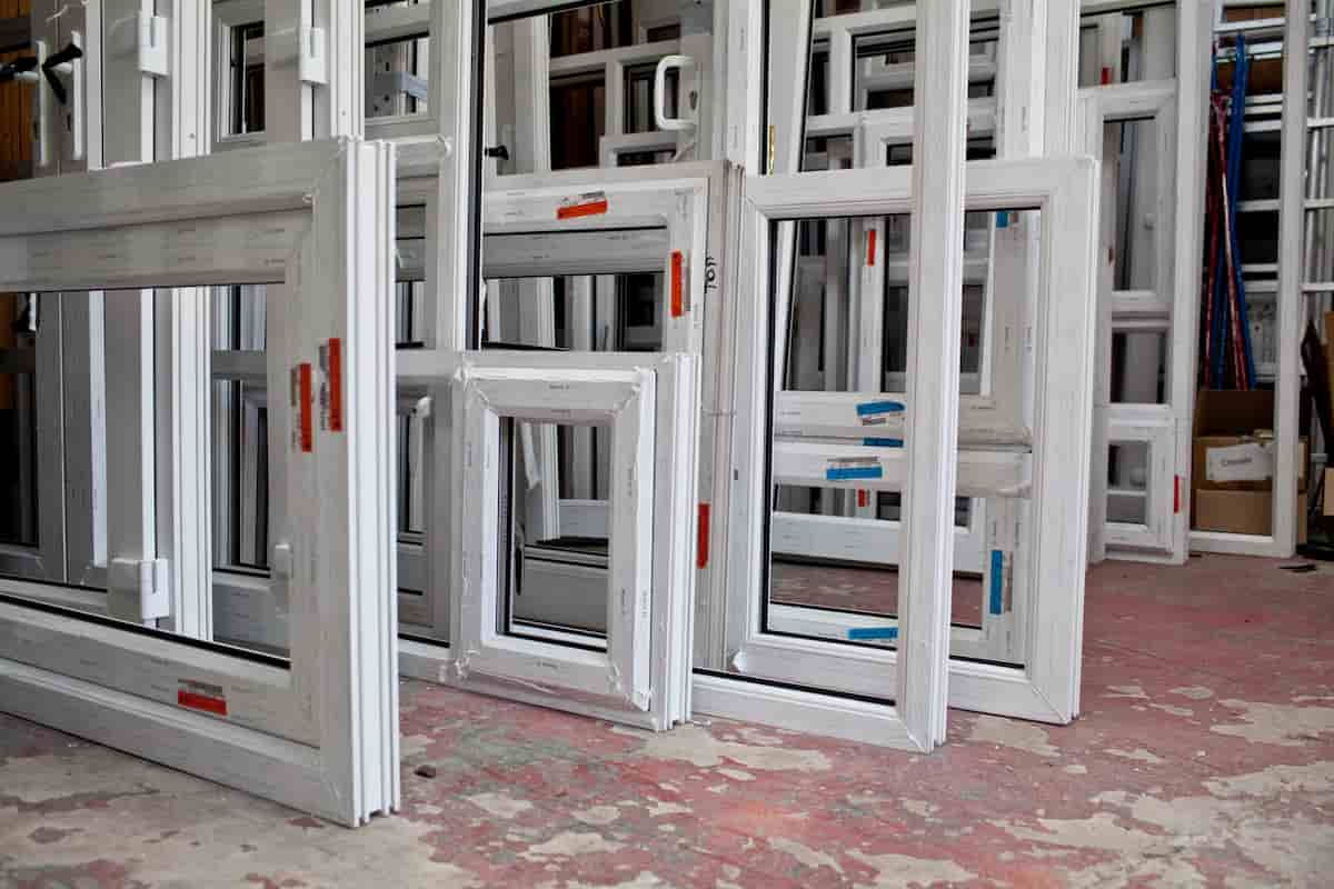 خرید درب سرویس بهداشتی upvc